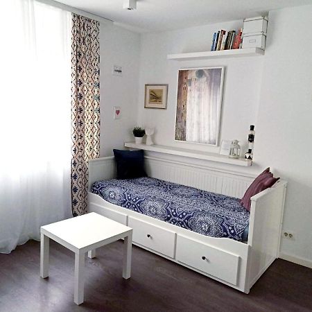 Bright Heart - Downtown Apartman Belgrád Kültér fotó
